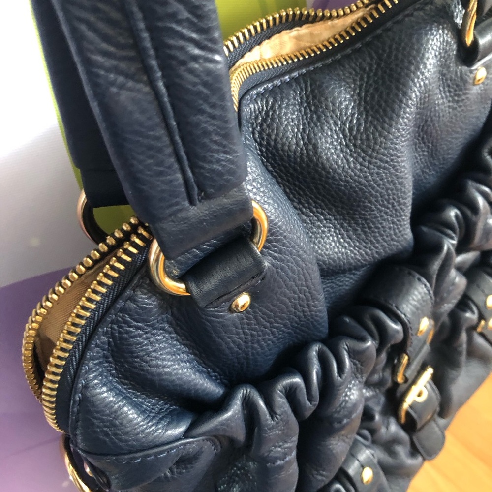Chic Navy Leather Shoulder Bag